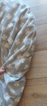 Kojící polštář - 3