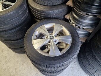 205/60/16 Zimní kola Škoda Octavia IV 5x112 - 3