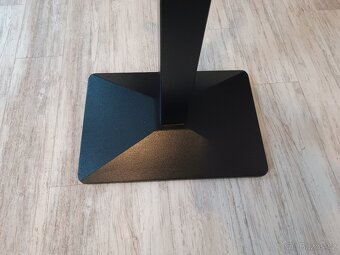 Bytelná kovová podnož ke stolu - 2 ks. - 3