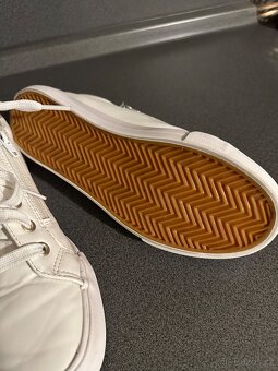 Holčičí tenisky, bílé, vel. 38 - 3