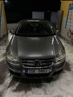 Volkswagen Jetta mk5 1.9 tdi pd bxe 77kw - 3
