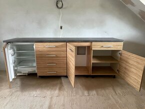 Kancelářský nábytek - 3