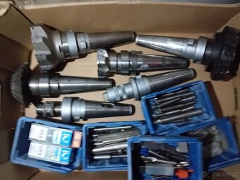 Predám náradie na Wkv 100 - 3