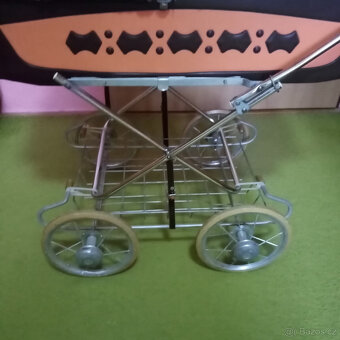 dětský kočárek - 3