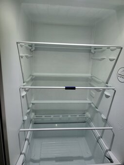 velká NEREZ lednice, moderní 185x60 - 3