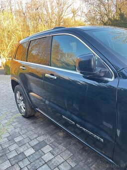 JEEP Grand Cherokee 3,0 4x4 OVERLAND - 3