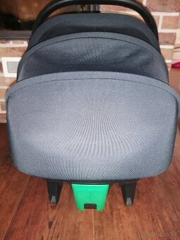 Autosedačka vajíčko Avionaut Cosmo black - 3