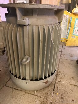 elektromotor 7,5 kw MEZ MOHELNICE - 3
