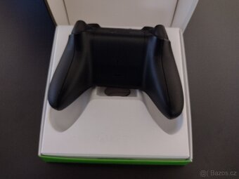 Ovladač pro XBOX ONE a XBOX SERIES - 3