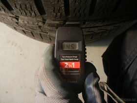 Zimní pneu Nokian 205/55R17 - 3