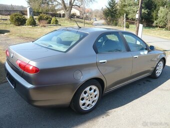 Alfa Romeo 166 2.4 JTDm Distinctive 129kW - 3