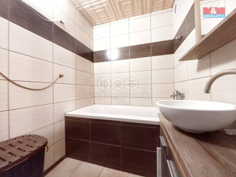 Prodej bytu 4+1, 83 m², Jindřichův Hradec, ul. Kosmonautů - 3