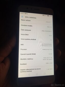 Honor 8 Gold funkční top displej - 3