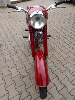 Jawa 250 kývačka model 353 - 3