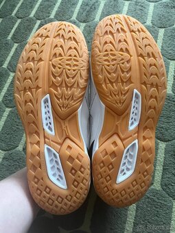MIZUNO THUNDER BLADE 3 - vel. 40,5 - 3