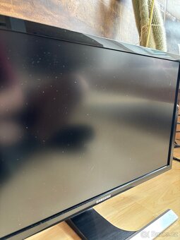 4K monitor Samsung - 3