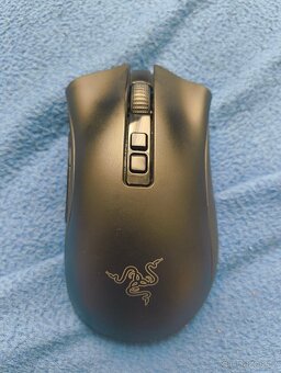 Razer Deathadder V2 Pro + Dock na bezdrátové nabíjení - 3