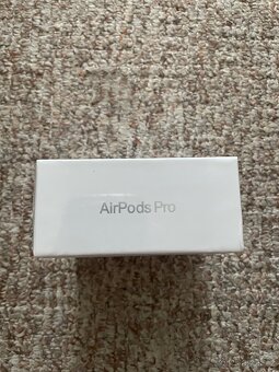 Apple AirPods Pro 2 generace - 3