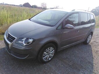 VW TOURAN 1,9 TDi RV 2010,,, NAFTA 77 KW S TAŽNÝM 6. KVALT - 3