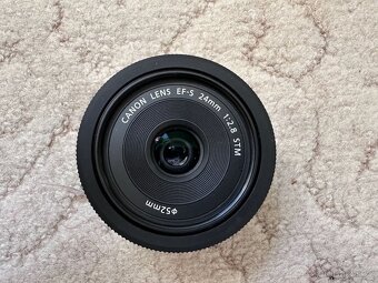 Canon EF-S 24mm f/2.8 STM – ultratenká „palačinka“ - 3