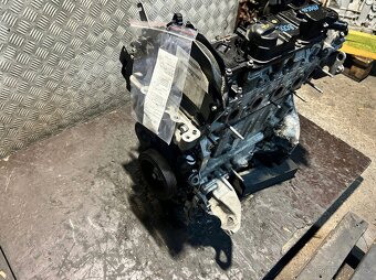 Peugeot 3008 II motor 1.6 BlueHDi BH01 - 3
