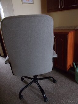 Kancelářské křeslo - 3