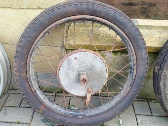 Kola Jawa 500 OHC 01, 00 šnek - 3