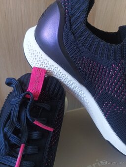 Nové dámské boty vel. 38, zn. Tamaris - 3