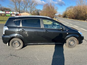 Toyota Corolla Verso 2,2 D4D 100kw - 3