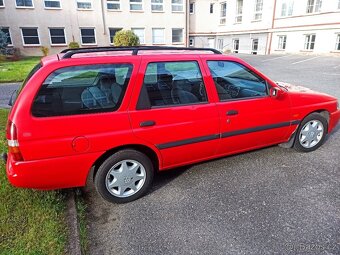 Ford Escort 1.6 Zetec - 3