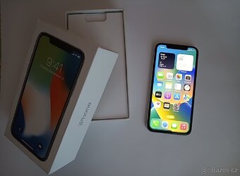 iPhone X 64GB - 3