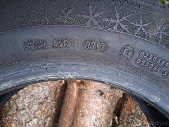 Pneu 165/70 R14 - 3