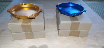 Suzuki DRZ 400 , SM 400 atd eloxovana víka spojky - 3