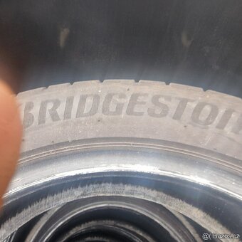 PRODÁM 4 LETNÍ PNEU BRIDGESTONE 205/50/17, CENA JE ZA 4 PNEU - 3