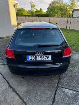 Audi A3 8P 1.6 Benzin Automat. - 3