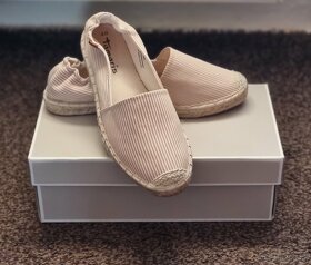Tamaris espadrilky vel.40 - 3