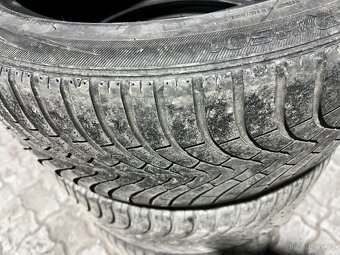 Pneumatiky 235/45 R18 zimní (cena za komplet) - 3