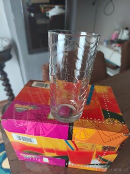 Sada skleniček. - 3