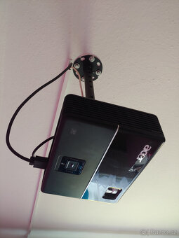 Acer P1165, DLP, 2400 ANSI, kontrast 2000:1, HDMi, DVI, VGA, - 3
