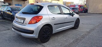 Peugeot 207 1.4 i klimatizace - 3