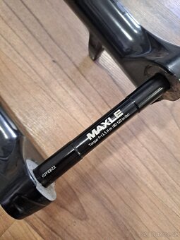 NOVÁ vzduchová vidlice Rock Shox Judy 29er - 3
