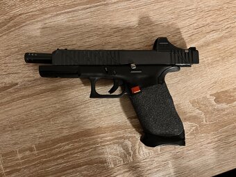 Glock 34 gen.5 sportovní úprava - 3