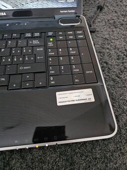 Prodám notebook Toshiba - 3