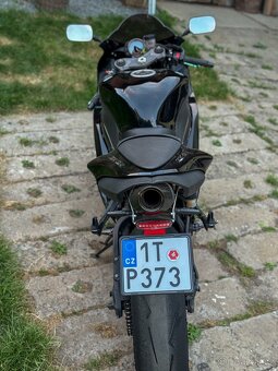 Kawasaki ninja zx6r 2008 - 3