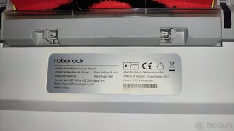 Prodám robotický vysavač ROBOROCK - 3