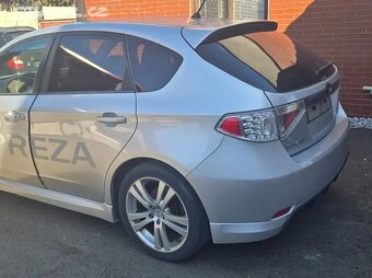 Subaru Impreza - 3