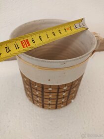 Keramický hrnek v dobrém stavu - 3