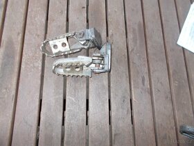 Husqvarna 610 / 410 - napinak - 3