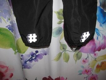 Lyžařské černé kalhoty, oteplovačky vel.122 - 3