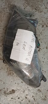 Opel Astra,světlomety - 3